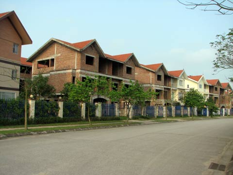  Lỗ bạc tỷ vì nhà đất phong thủy xấu