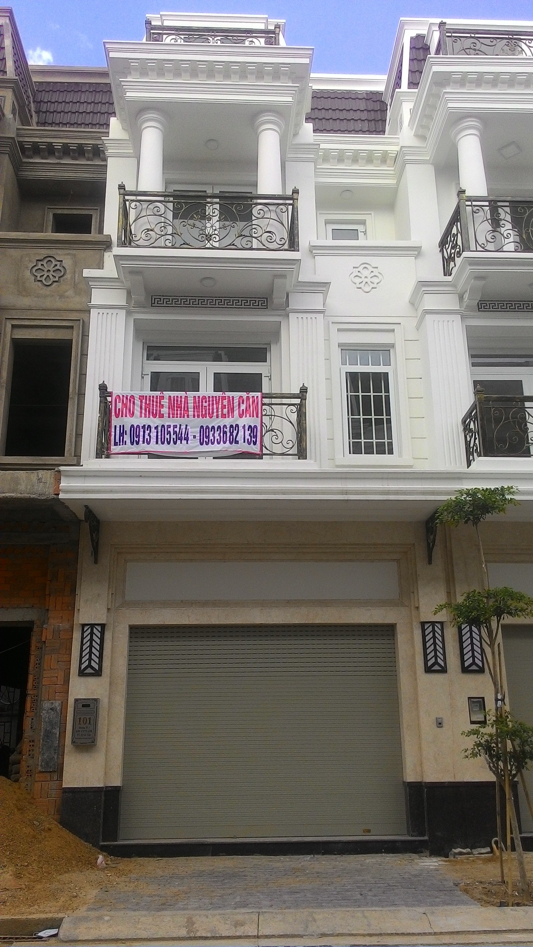 NHÀ NGUYÊN CĂN HÀ NỘI GIÁ 5 ĐẾN 10 TRIỆU FULL NỘI THẤT